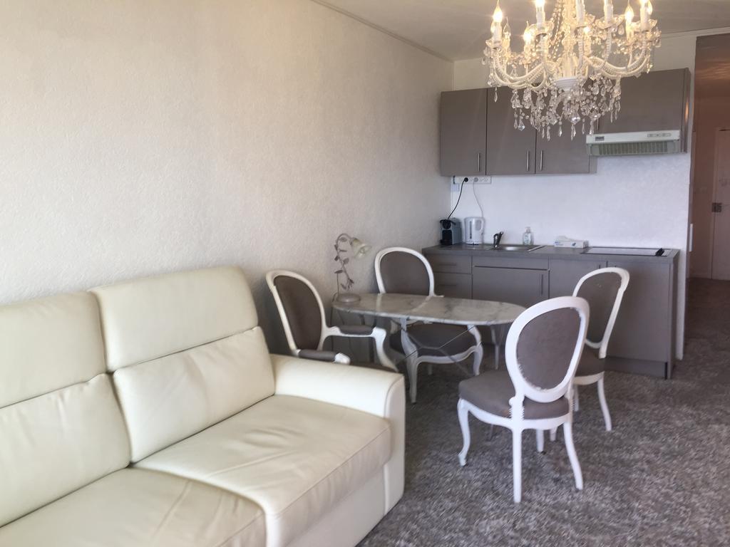 Dionysos Vue Mer Канны Номер фото